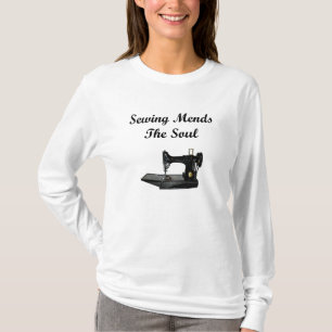 Das Nähen bessert das Soul aus T-Shirt
