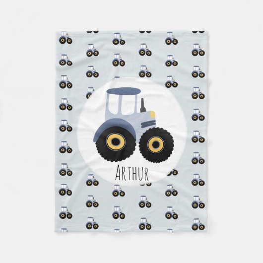 Das Niedliche blaue Traktormuster von Boy & Name C Fleecedecke (Vorderseite)
