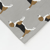 Das niedliche Grau des Fleecedecke (Ecke)