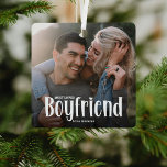 Das Niedlichste Geschenk von BOYFRIEND für das Fot Ornament Aus Metall<br><div class="desc">Lass deinem Freund zu wissen, wie sehr er damit geliebt wird; Niedlich Modern Custom Foto Freund Weihnachtsschmuck. Design bietet lustige weiße Typografie, die 'Most Loved BOYFRIEND' heißt. Laden Sie einfach Ihr Lieblingsbild hoch und personalisieren Sie den Namen, von dem es stammt. Die Textfarbe kann mit dem Werkzeug 'Weitere Anpassung' geändert...</div>