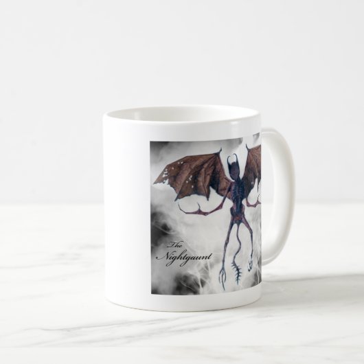 Das Nightgaunt HPLS Kaffeetasse (VorderseiteRechts)