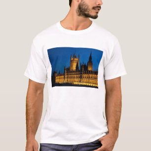 Das Parlamentsgebäude bei Nacht in der Stadt T-Shirt