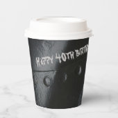 Das Party eines Mannes im Stile eines Schwarzen Me Pappbecher (Vorderseite)