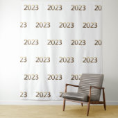 Das Party-Imitat des Neujahrs - Gold 2023 - Hinter Wandteppich (Beispiel)
