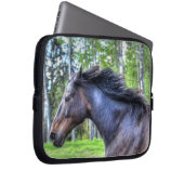 Das Percheron Pferd Foto läuft auf schwarzem Thoro Laptopschutzhülle (Vorne Rechts)