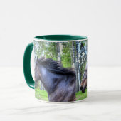 Das Percheron Pferd Foto läuft auf schwarzem Thoro Tasse (Vorderseite Links)