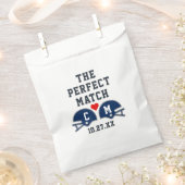 Das perfekte Match-Fußball-Hochzeitmonogramm Geschenktütchen (Ausgeschnitten)