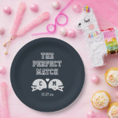Das perfekte Match-Fußball-Hochzeitmonogramm Pappteller (Party)