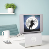 Das Pferd und der weiße Mond Aufkleber (Laptop auf Schreibtisch)
