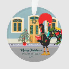 Das portugiesische Rooster mit einem Weihnachtsges Ornament
