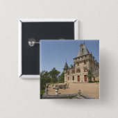 Das prächtige Chateau de Pressac und der Garten Button (Vorne & Hinten)