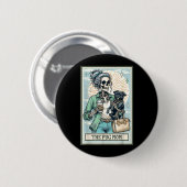 Das Pug-Mutter-Skelett-Geschenk Spooky Season Hall Button (Vorne & Hinten)
