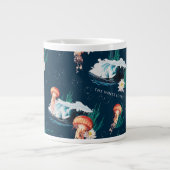 Das Quallen-Muster des weißen Lotus Ocean Jumbo-Tasse (Vorderseite)
