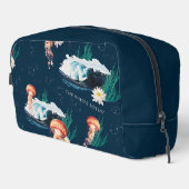 Das Quallen-Muster des weißen Lotus Ocean Waschbeutel (Rechte Ecke)