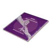 Das romantische Ehepaar Customiz hält Händchen Fliese (Seite)