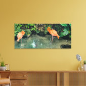 Das rosa Pair Leinwanddruck (Insitu (Wohnzimmer))