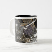 Das Royal Marines Payload Attachment System Zweifarbige Tasse (Vorderseite Links)