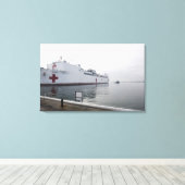 Das Schiff des militärischen Sealift-Kommandos Leinwanddruck (Insitu (Holzboden))