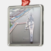 Das Schlachtschiff New Jersey von oben Ornament Aus Metall (Links)