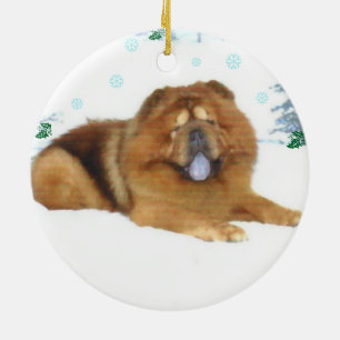 Das schneebedeckte Weihnachten eines Chow-Chows Keramik Ornament