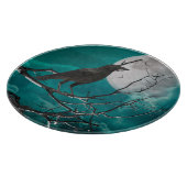 Das Schneiden, der Rabe in Grün Schneidebrett (Ecke)