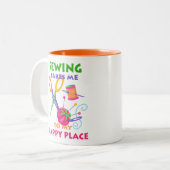 DAS SCHREIBEN BRAUCHT MICH ZWEIFARBIGE TASSE (Vorderseite Links)