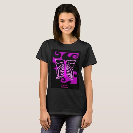 Das schwarze T-Shirt der (Vorne ganz)