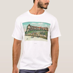 Das Seestrand-Hotel vom Strand T-Shirt