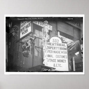 Das Skelett, Requisitenraum, New York City Vintage Poster