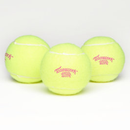 Das Slogan-Team macht den Traum rosa Tennisbälle
