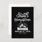 Das Sloth Wander Team wird bei uns ankommen RSVP Karte (Vorne/Hinten)