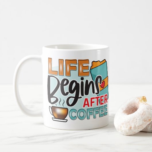 Das sonnige Leben fängt nach Kaffeetypografie an Kaffeetasse (Mit Donut)