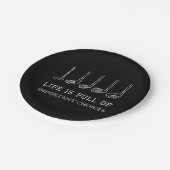 Das sonnige Leben ist voll von wichtigen Optionen Pappteller (Schrägansicht)