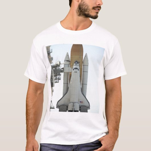 Das Space Shuttle Atlantis befindet sich auf dem L T-Shirt (Vorderseite)