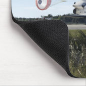 Das Space Shuttle Atlantis entfaltet seinen Drag R Mousepad (Ecke)