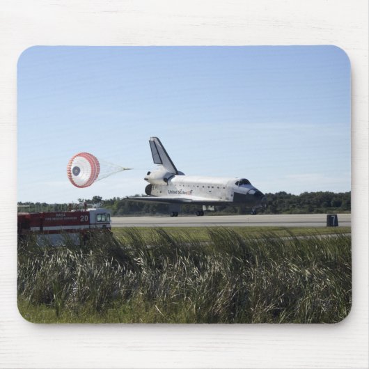 Das Space Shuttle Atlantis entfaltet seinen Drag R Mousepad (Vorne)