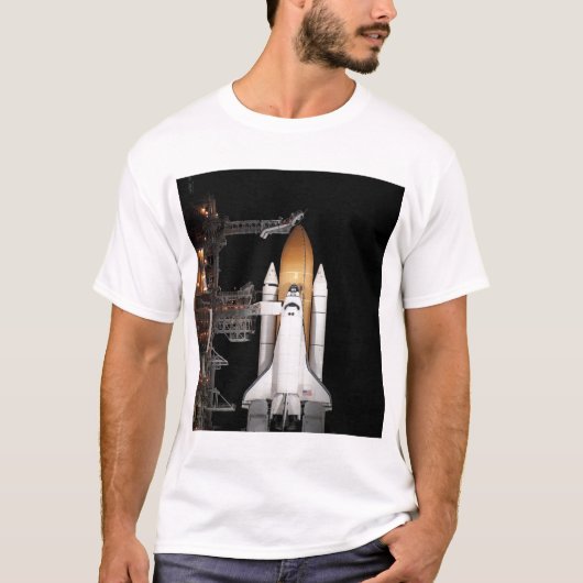 Das Space Shuttle Atlantis steht bereit T-Shirt (Vorderseite)