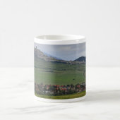 Das Spis Schloss das größte Schloss des zentralen Kaffeetasse (Mittel)