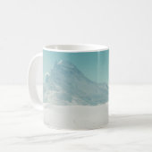 Das stilvolle Abenteuer in Avia Kaffeetasse (Vorderseite Links)