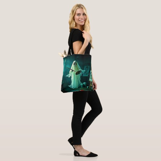 Das Studio-Design von Ghosted Artist Tasche (Am Model)