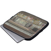 Das Tee-Depot (Gouache auf Seide) Laptopschutzhülle (Vorne Knopf)