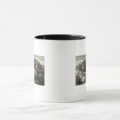 Das Theater bei Oberammergau, 1930 Tasse (Zentrum)