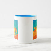 Das tropische Retro-Design des Sunset Beach Zweifarbige Tasse (Mittel)