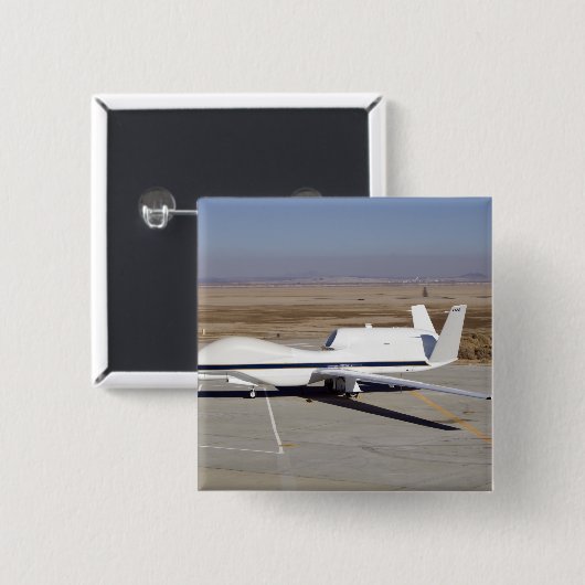 Das unbemannte Flugzeug der Global Hawk Button (Vorne & Hinten)