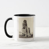 Das "vernehmbare Memnon", kolossale Statue von Tasse (Links)