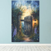 Das verzauberte Gartentor unter glühendem Himmel Leinwanddruck (Insitu (Holzboden))