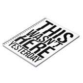 Das war gestern nicht hier - Realität Glitch Notizblock (Linke Seite)