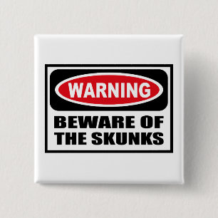 Das Warnen PASSEN vom STINKTIERE Knopf auf Button