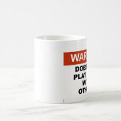 DAS WARNEN TUT NOTPLAY GUT MIT ANDEREN KAFFEETASSE (Mittel)