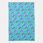 Das Wasser des Ozeans weht im Muster des blauen Wa Handtuch (Vertikal)